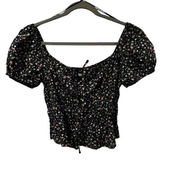NWT Floral Peasant Top - Picture 1 of 2